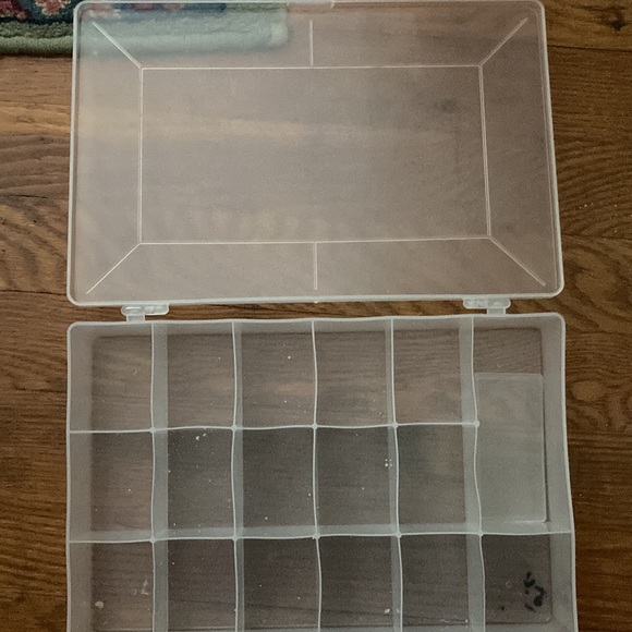 Clear organizer - Picture 2 of 2